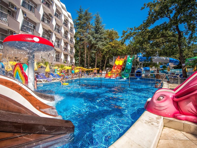 Prestige Deluxe Aquapark Club  29