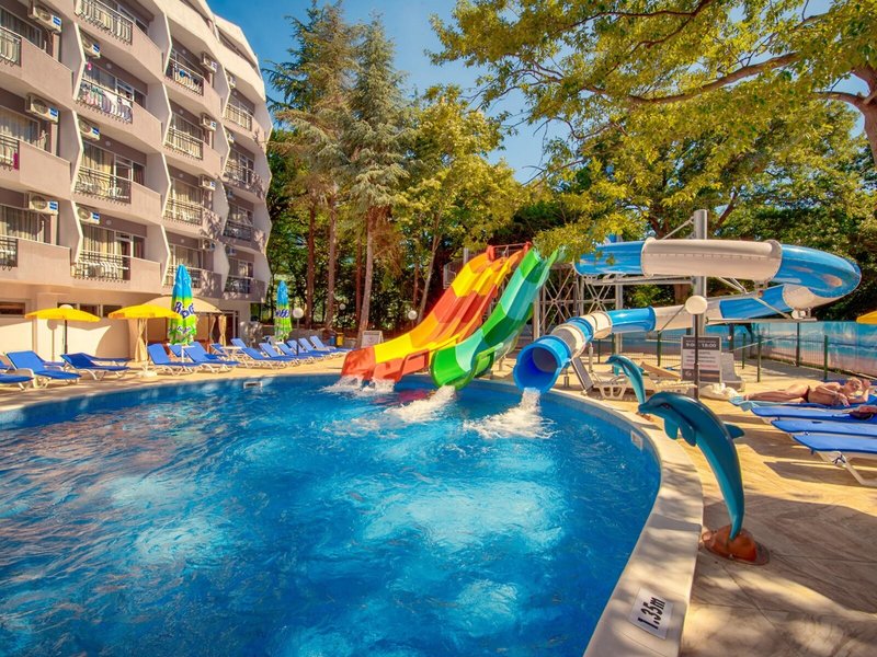 Prestige Deluxe Aquapark Club  32