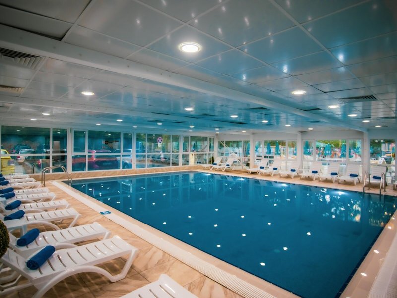 Prestige Deluxe Aquapark Club  48