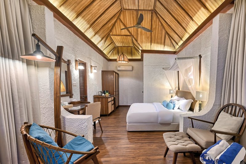 Makunudu Island 10