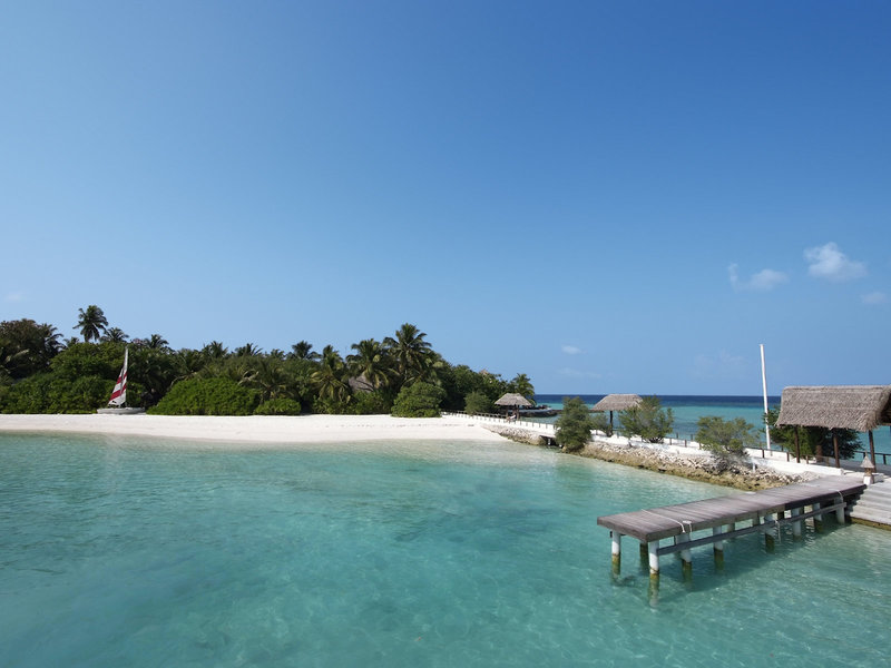 Makunudu Island 9