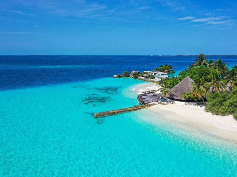 Makunudu Island 17