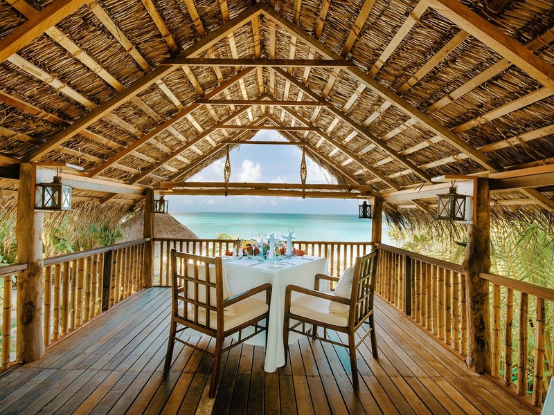 Makunudu Island 20