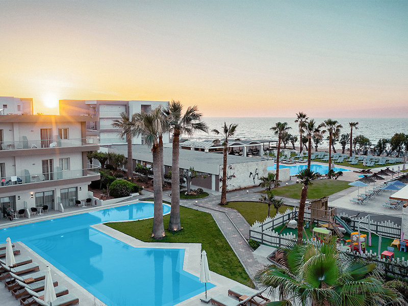 Malia Bay Beach Hotel & Bungalows 9