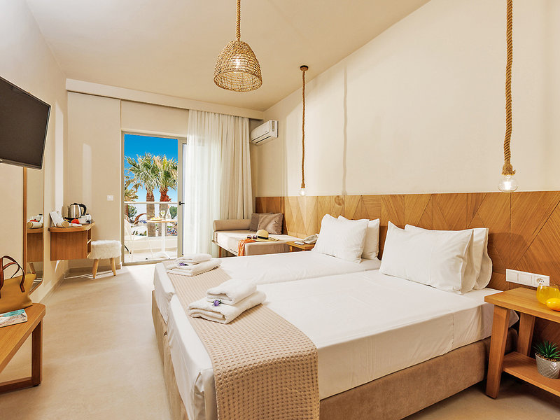 Malia Bay Beach Hotel & Bungalows 15