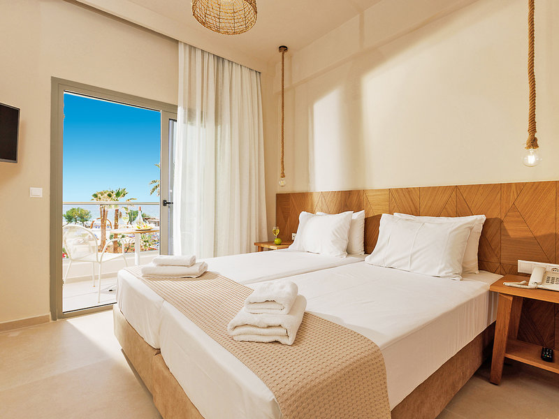 Malia Bay Beach Hotel & Bungalows 17