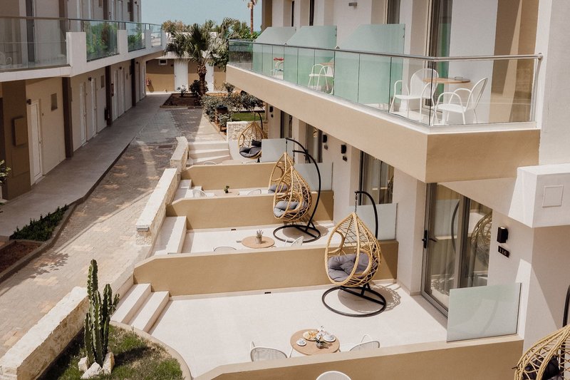 Malia Bay Beach Hotel & Bungalows 12
