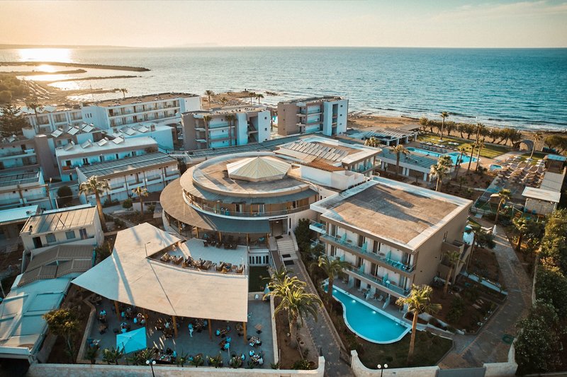 Malia Bay Beach Hotel & Bungalows 13