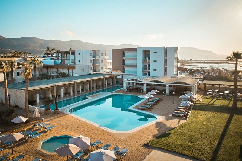 Malia Bay Beach Hotel & Bungalows 16