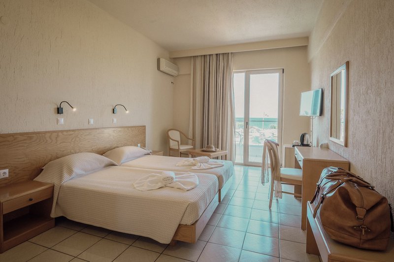 Malia Bay Beach Hotel & Bungalows 31