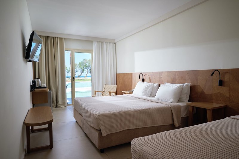 Malia Bay Beach Hotel & Bungalows 38