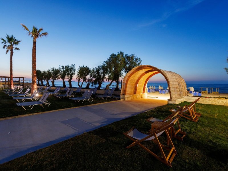 Malia Bay Beach Hotel & Bungalows 4 - Beach