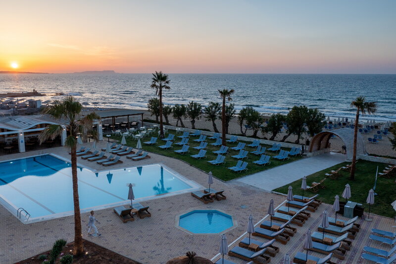 Malia Bay Beach Hotel & Bungalows 7