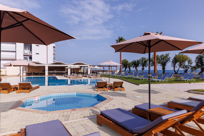 Malia Bay Beach Hotel & Bungalows 8