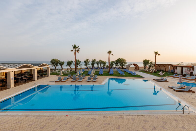 Malia Bay Beach Hotel & Bungalows 9