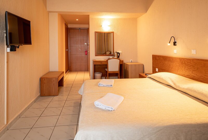 Malia Bay Beach Hotel & Bungalows 28
