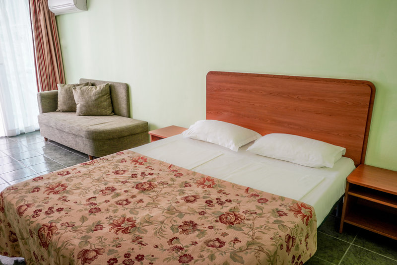 Hotel Malibu 5