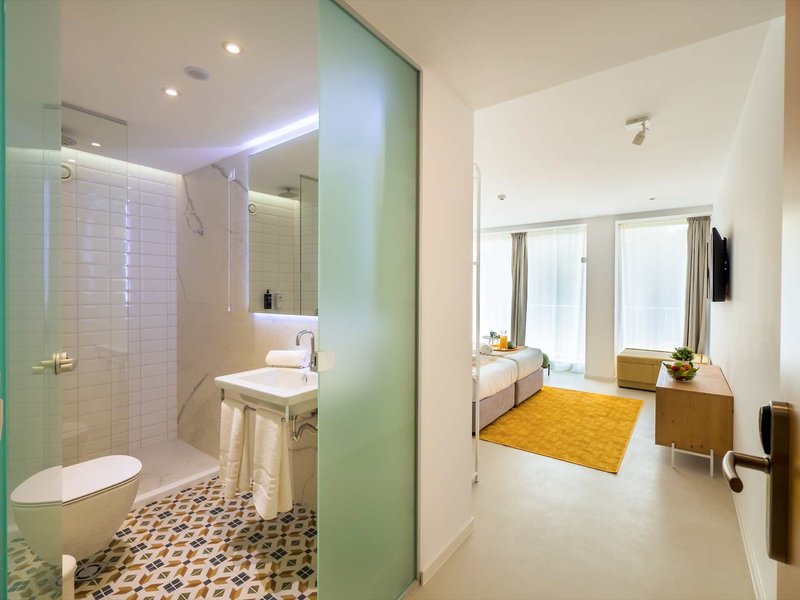 ELEMENT Design Hotel  18