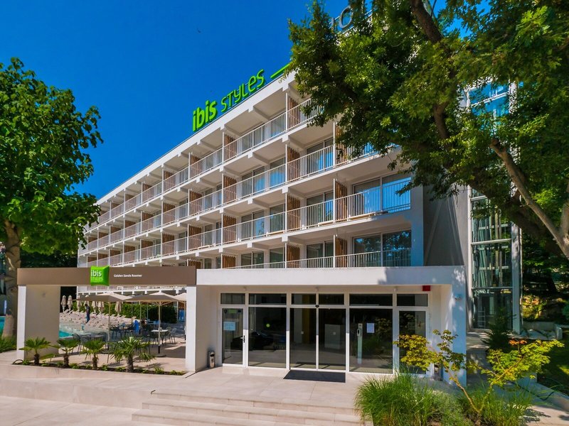 ibis Styles Golden Sands Roomer Hotel 11