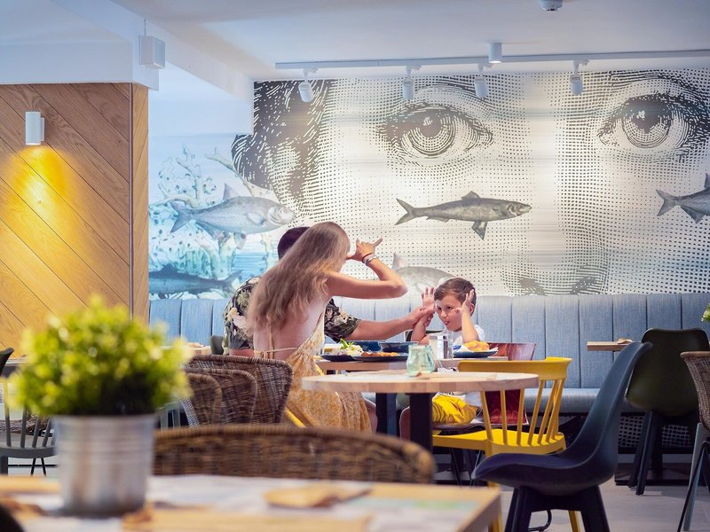 ibis Styles Golden Sands Roomer Hotel 28