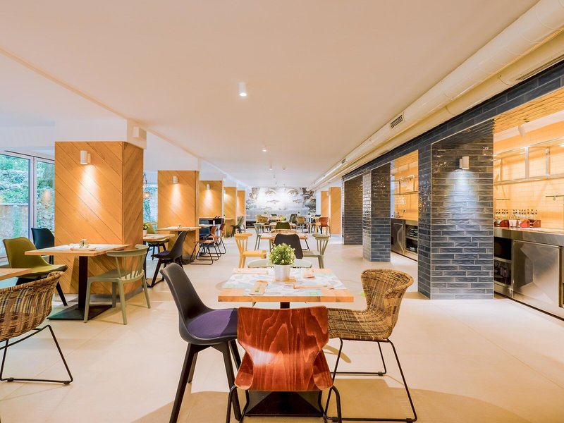 ibis Styles Golden Sands Roomer Hotel 34