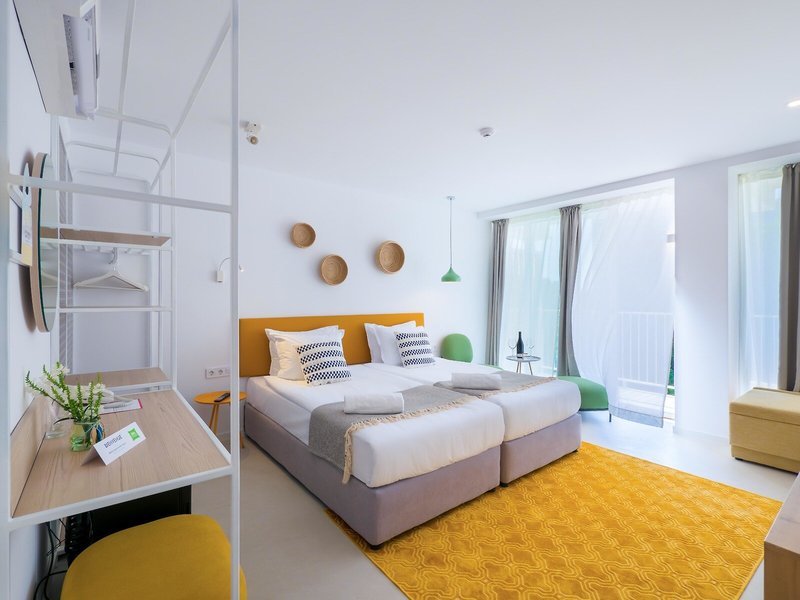ibis Styles Golden Sands Roomer Hotel 38