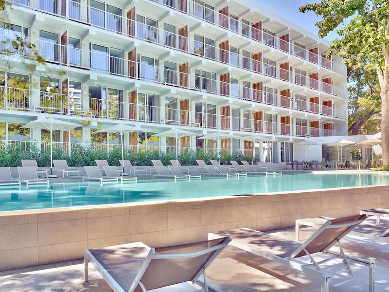 ibis Styles Golden Sands Roomer Hotel 15