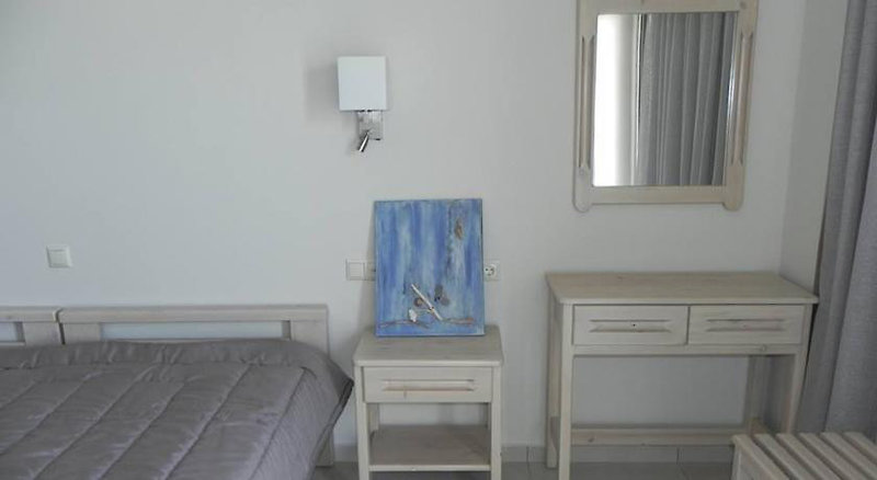 Malliotakis Beach Hotel 8