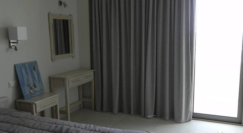 Malliotakis Beach Hotel 9