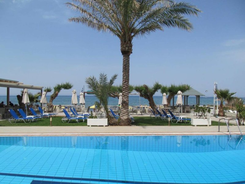 Malliotakis Beach Hotel 3
