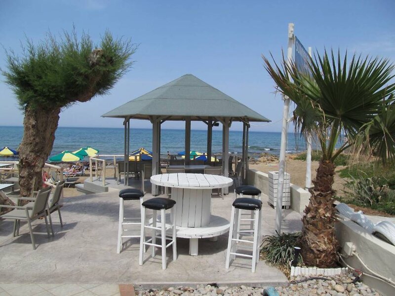 Malliotakis Beach Hotel 13
