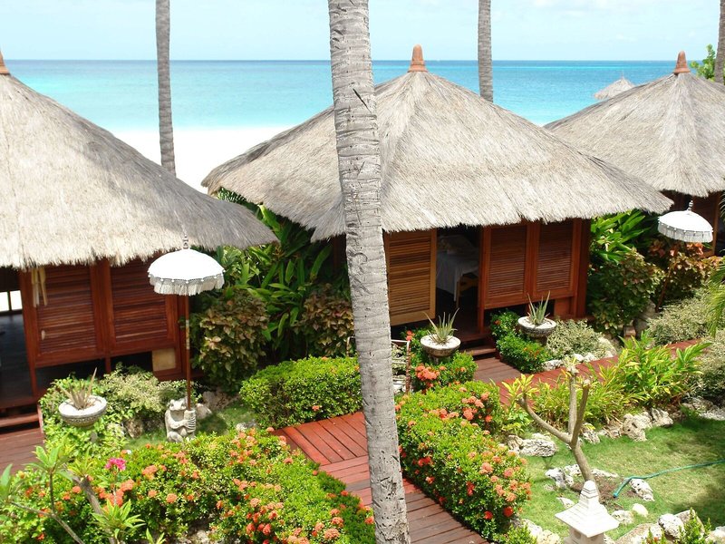 Manchebo Beach Resort & Spa 4 - Exterior