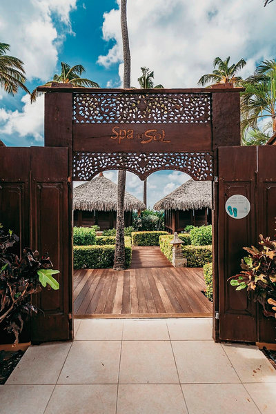 Manchebo Beach Resort & Spa 35
