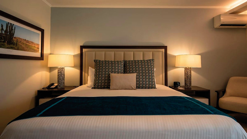 Manchebo Beach Resort & Spa 36