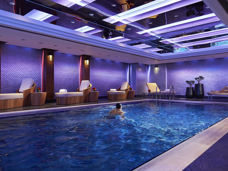 Mandarin Oriental Hong Kong 9