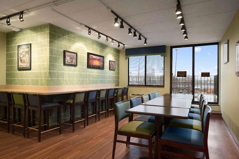Days Hotel Minneapolis - University of Minnesota 3 - Conference Room