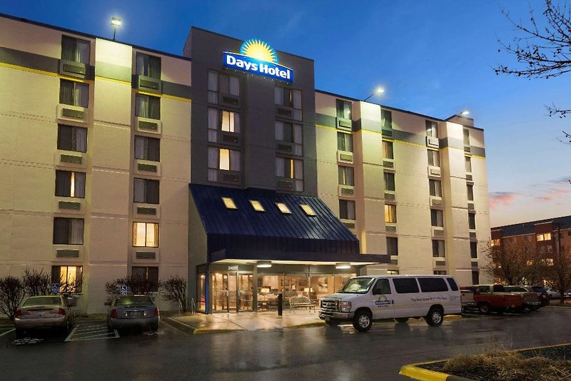 Days Hotel Minneapolis - University of Minnesota 4 - Exterior