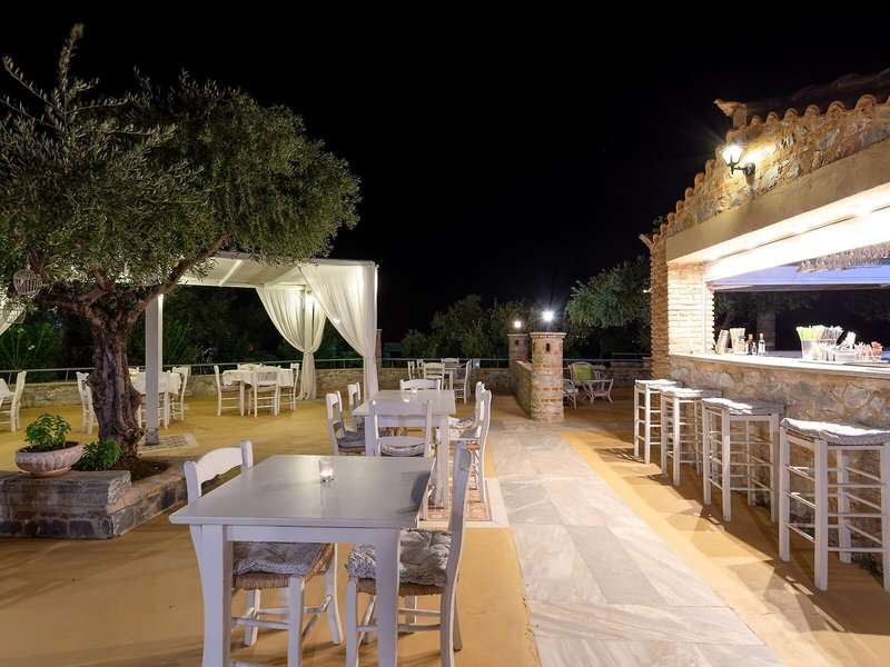 Maniatiko Village 10