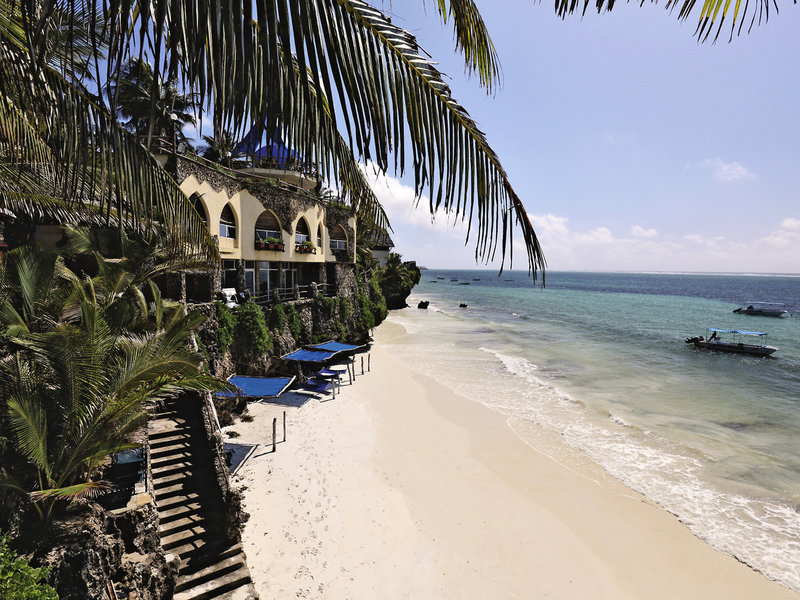 Bahari Beach Hotel 10