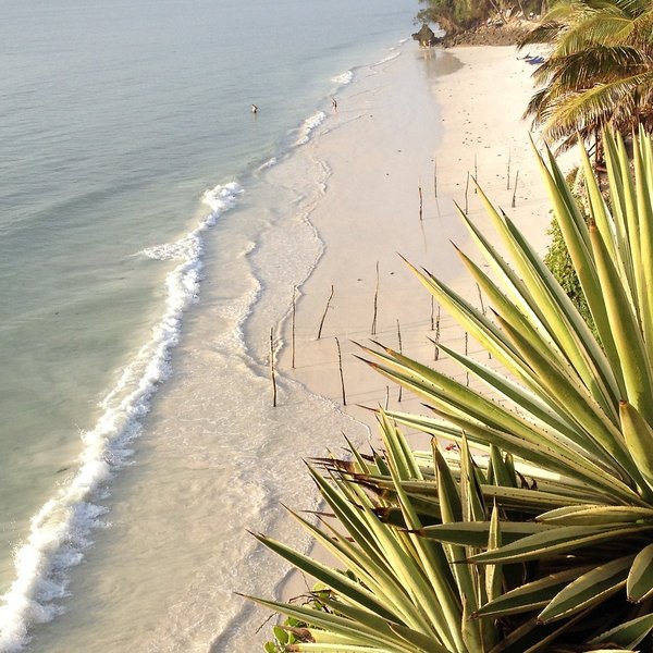 Bahari Beach Hotel 15