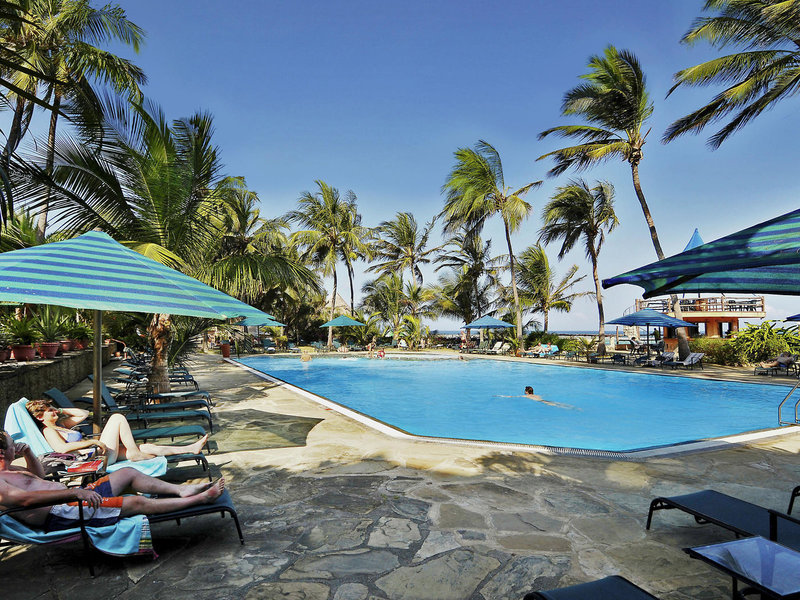 Bahari Beach Hotel 26