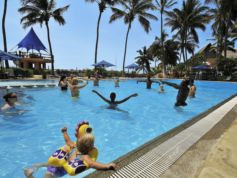 Bahari Beach Hotel 28