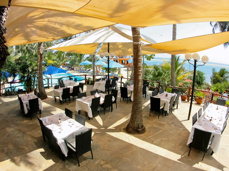 Bahari Beach Hotel 32