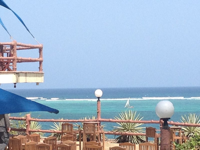 Bahari Beach Hotel 34