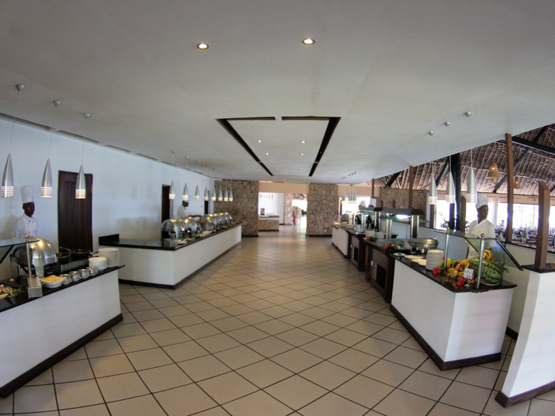 Bahari Beach Hotel 45