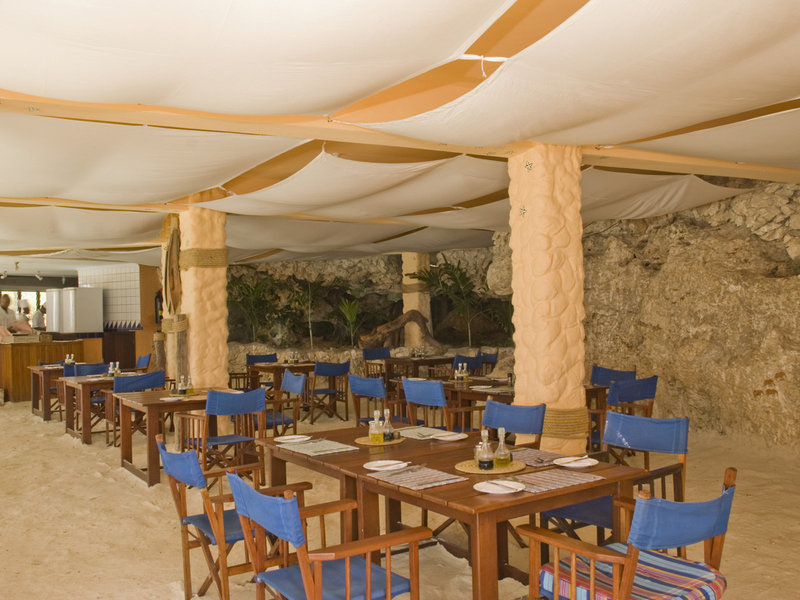 Bahari Beach Hotel 47