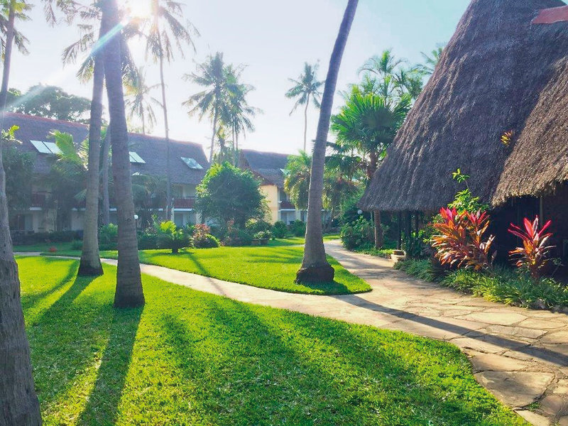 Bahari Beach Hotel 10