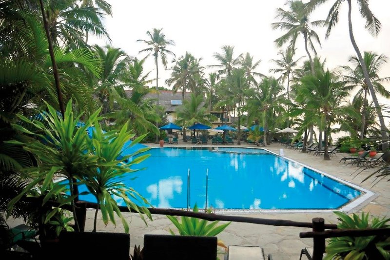Bahari Beach Hotel 14