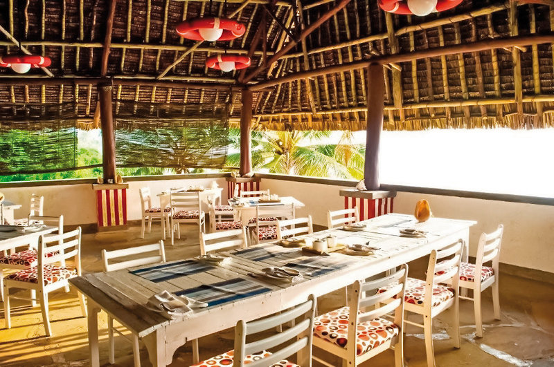 Bahari Beach Hotel 30