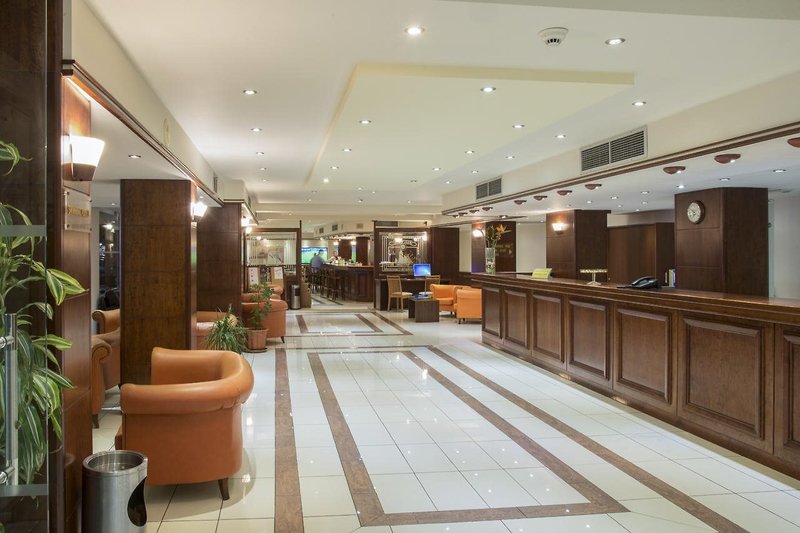 Manousos City Hotel 6